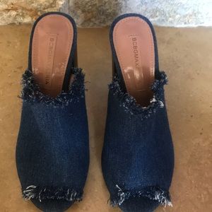 BCBG original and brand new jean sandals